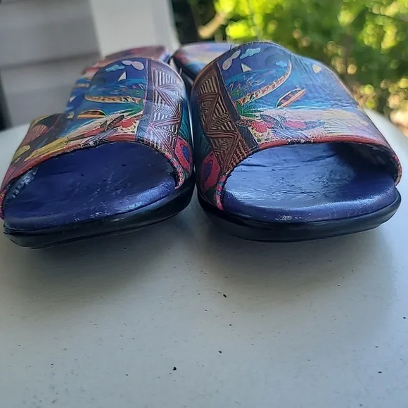 Women's Shoes Sz 6 Purple Painted Leather Open Toe Sandals Slides Wedge Tropical - Picture 9 of 9